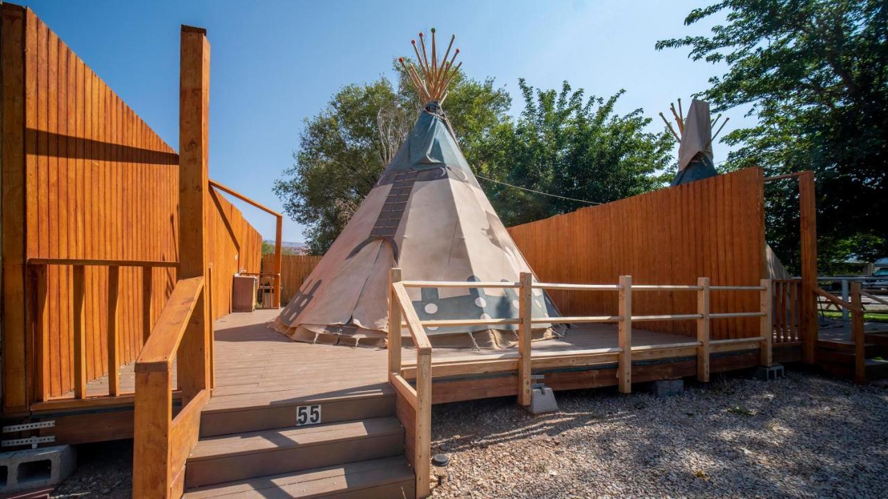 Ok Rv Park Glamping Tipi Ok56 Hotel Moab Exterior photo
