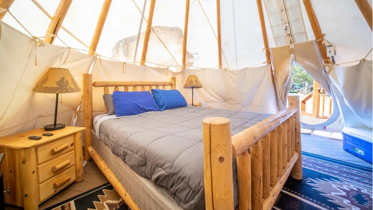 Ok Rv Park Glamping Tipi Ok56 Hotel Moab Exterior photo